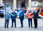 Gruppenfoto von Vertretern der Hilfsorganisationen, Bayerischen Polizei und Feuerwehr