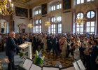 Blick in den Saal, Herrmann am Rednerpult bei seiner Rede